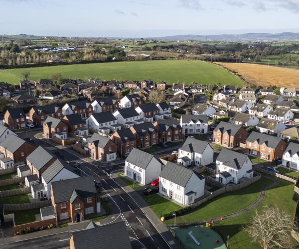 DJI_20251117001734_0424_D-min