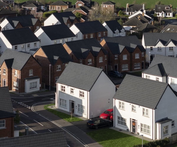 DJI_20251117001749_0428_D-min